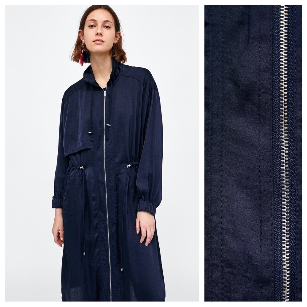 NWT. Zara Dark Blue Flowing Trench Coat. Size M-L.